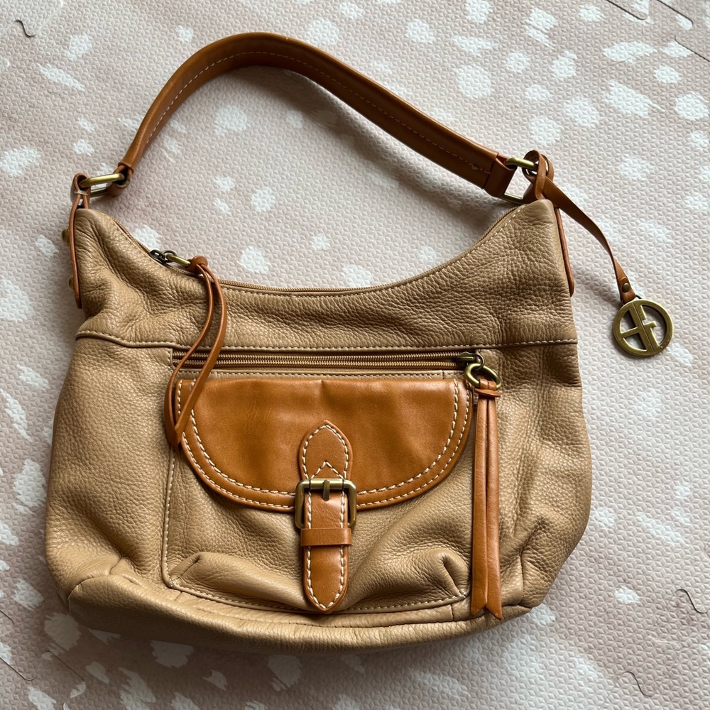 Giani Bernini Genuine Leather Purse, tan and beige with gold hardware